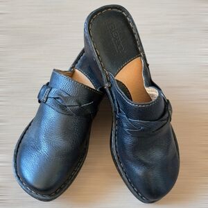 Born Shoes Black Leather Braided Mules Slip On Wedge Heels Size 8m